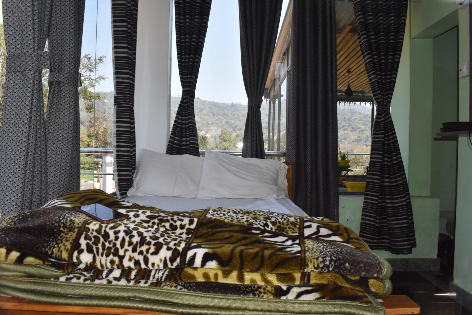 Yelagiri Goldhill Resort エクステリア 写真