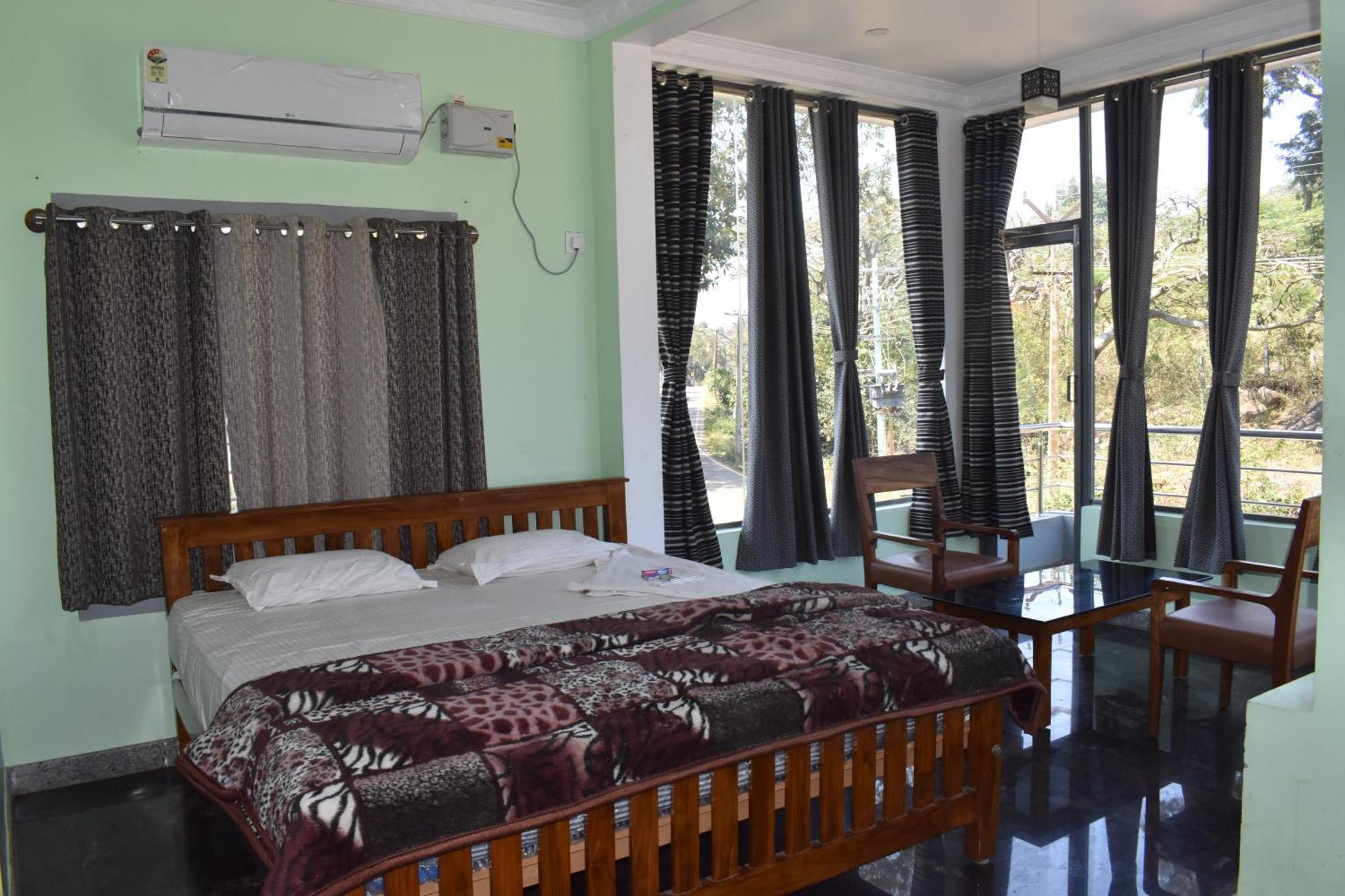 Yelagiri Goldhill Resort エクステリア 写真